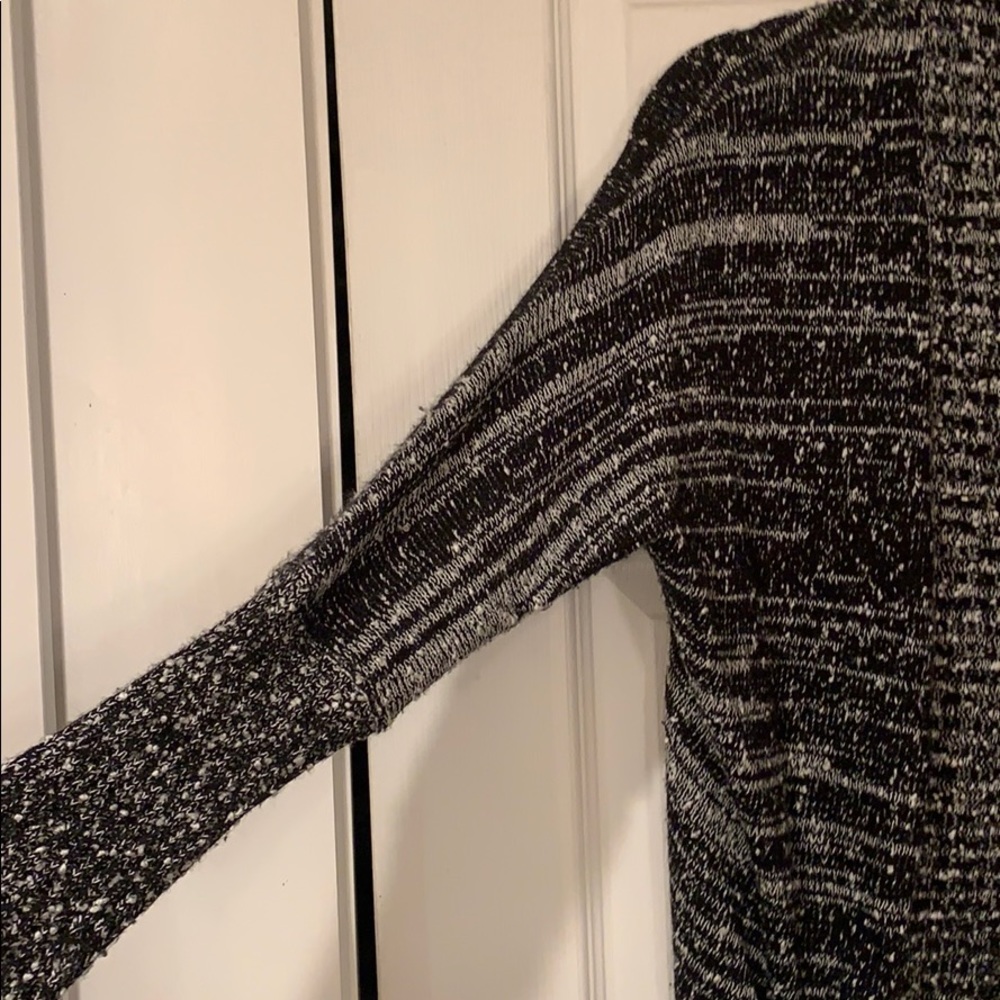 Sweater - Picture 2 of 4